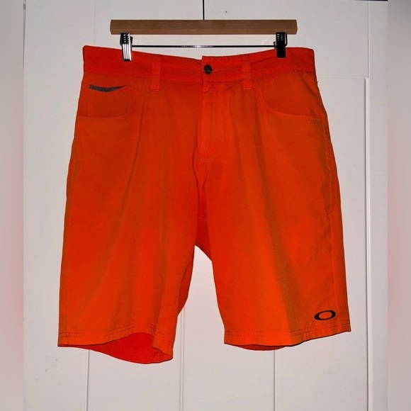 Oakley Slim Fit Surf Vtg Board Shorts Beachy Swim Poolside Sand Y2K Logo Men W34 - Picture 1 of 8